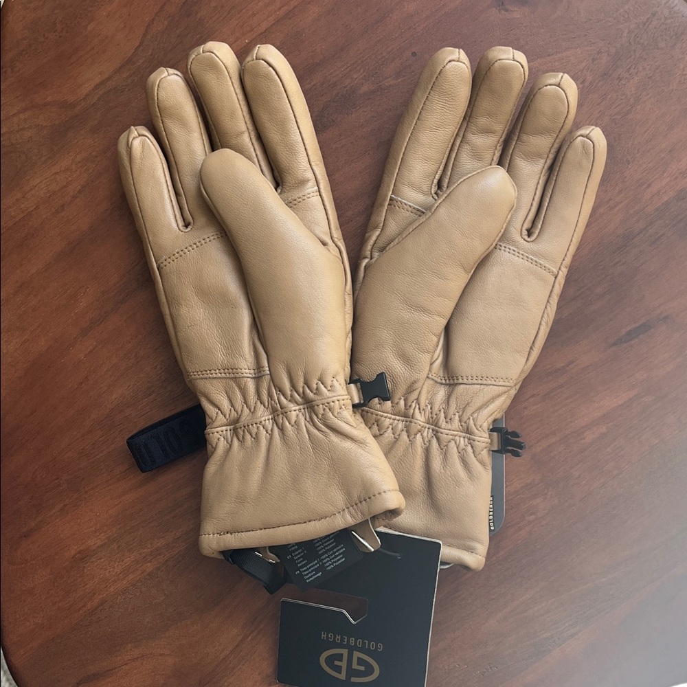 Goldbergh Latte Leather Gloves